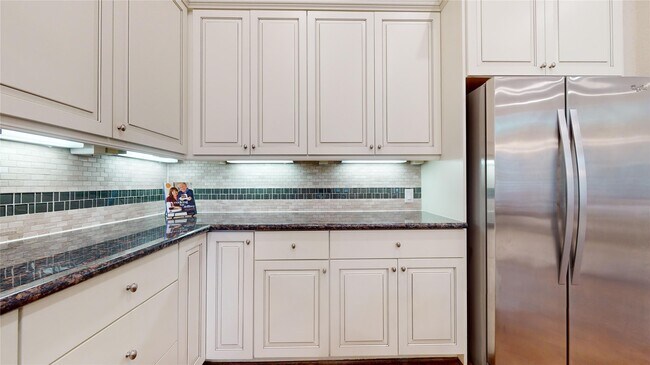 Photo - 10920 Wrenwood Manor