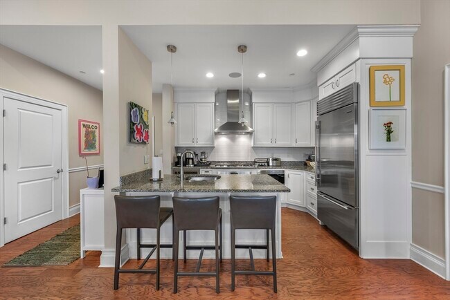 Photo - 616 E 4th St Unidad 402