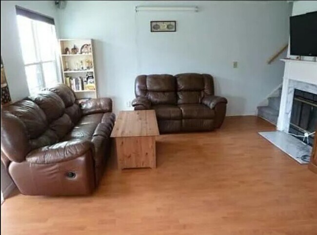 Photo - 42 Tanglewood Ct