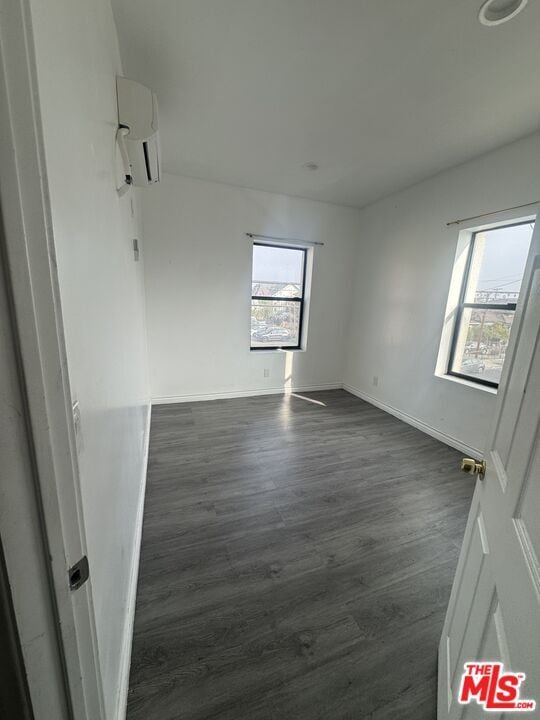 Building Photo - 4502 S Broadway Unit 3 Rental