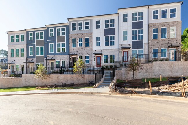 Grant Park Townhome Directly on the Atlant... - Grant Park Townhome Directly on the Atlant...