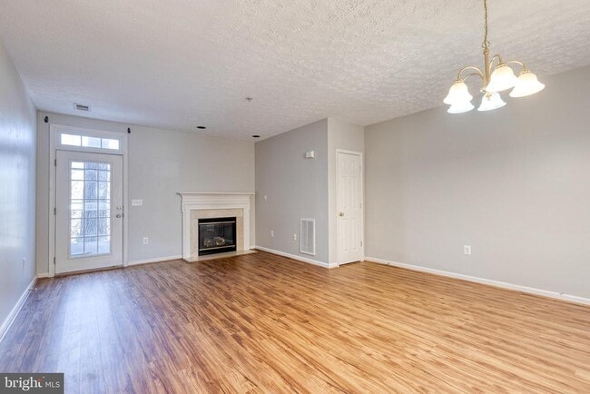 Photo - 736 Heather Stone Loop Unit 74