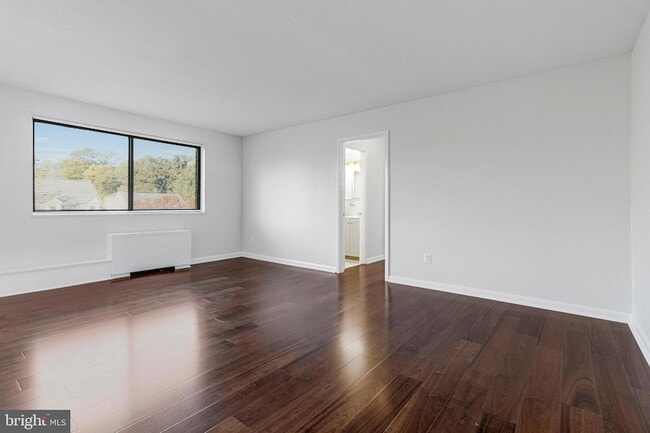 Photo - 3515 Washington Blvd Unit 414