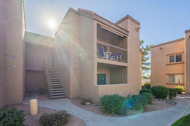 FURNISHED! 2 Bed/2 Bath in Scottsdale - FURNISHED! 2 Bed/2 Bath in Scottsdale House