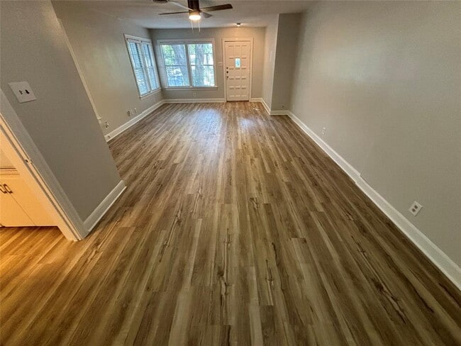 Photo - 807 Bouldin Ave