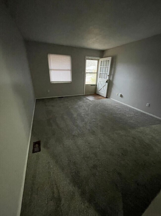 Photo - Warren Twp - 3 BR home