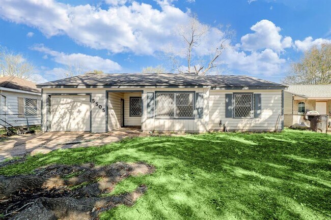 Photo - 5505 Nightingale Dr House