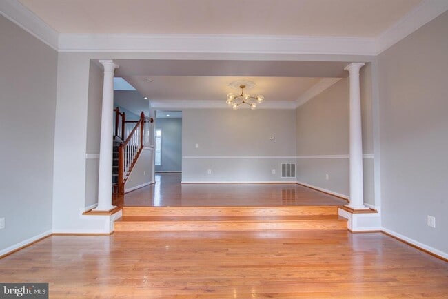 Photo - 25130 Cutgrass Terrace