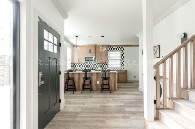 Photo - 1801 NW 39th St