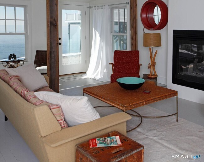 Photo - 116 W Beach Dr