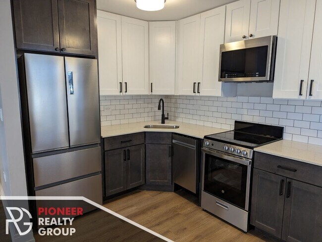 Photo - 6040 N Sheridan Rd Unit 104
