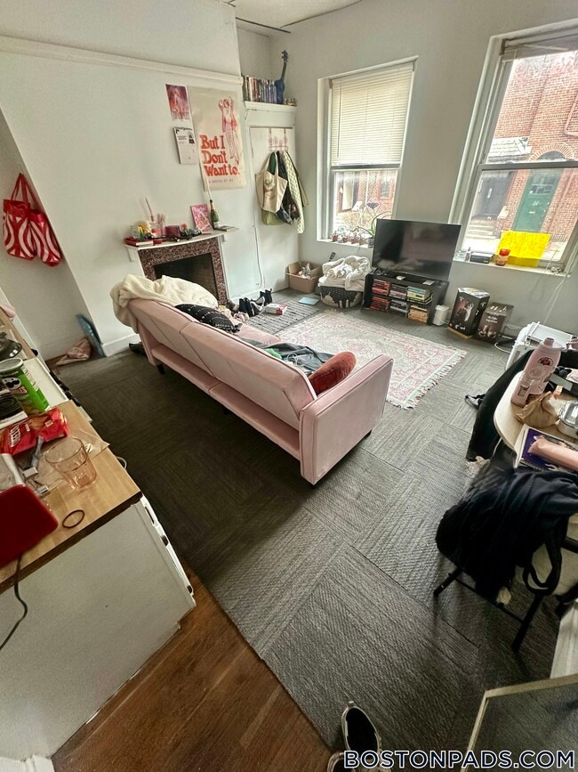 Photo - 15 Aberdeen St Unit 1