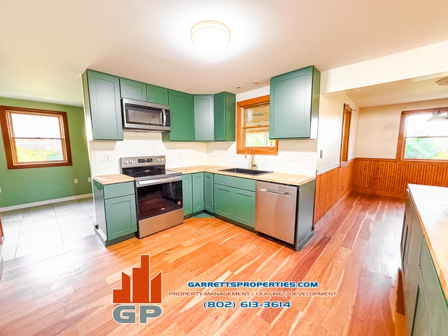 Photo - 175 Palmer Ct