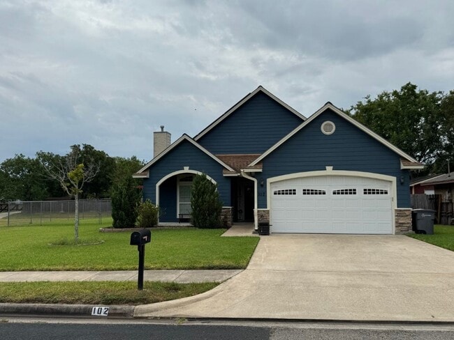 Building Photo - Gorgeous Home in Fleetwood!