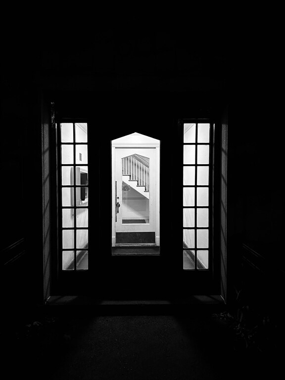 Building Photo - 60 Sutherland Rd Unit 1 Rental