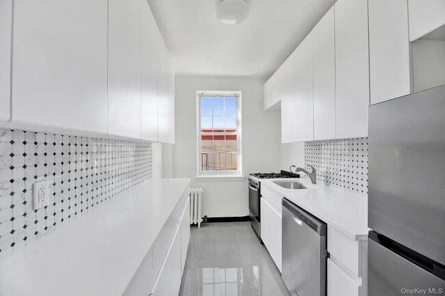 Photo - 1 Ash Pl Unit 2L