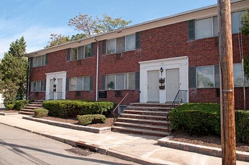 168-170 Millburn on Main