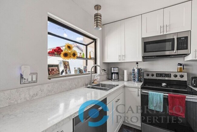 Building Photo - 4642 Utah St Unit #6 Rental