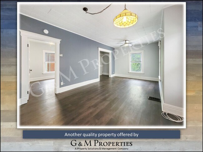 Photo - 31-33-33 Hubbell Park Unit 33 Hubbell Park Up