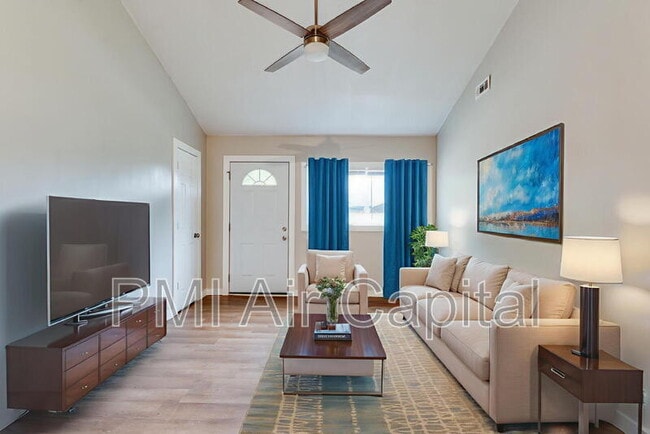 Photo - 615 N Elder St