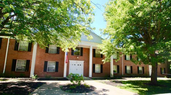 Photo - JEFFERSON VILLAGE -- 077