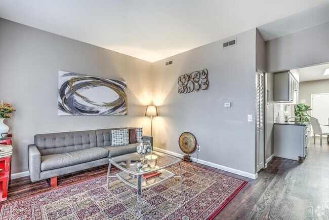 Building Photo - 1646 S 39th St Rental