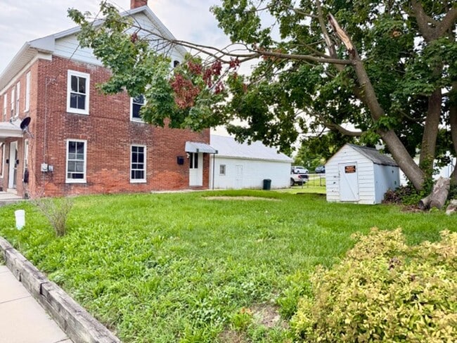 2 Pennsylvania Ave