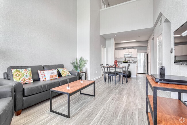 4BR, 4BA - 1431 SF