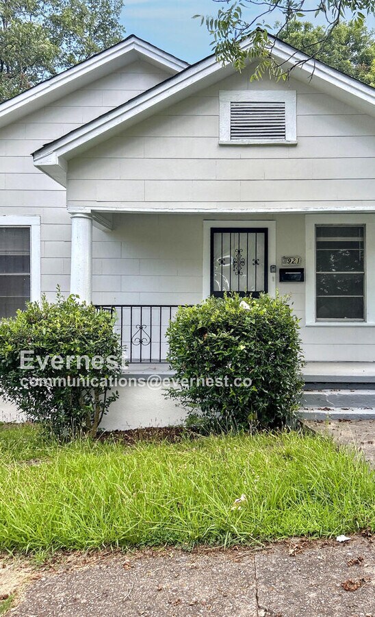 Photo - 1921 10th St House