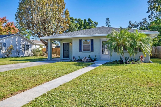 Photo - 2803 10th Ave W