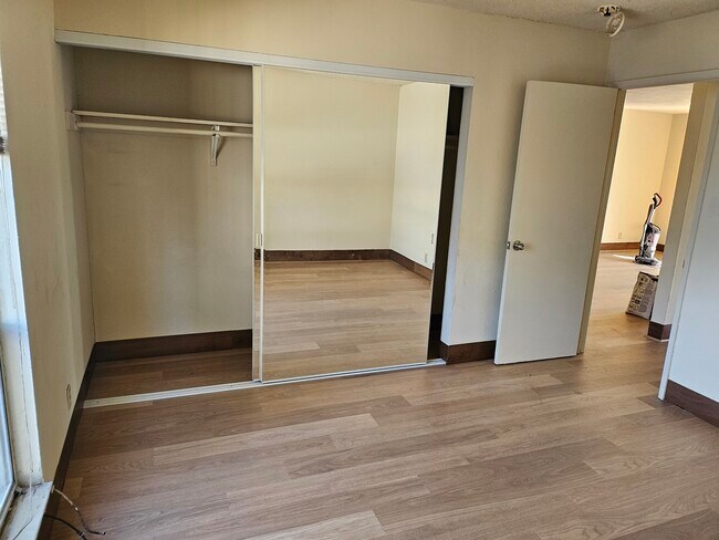 Photo - Redwood Green Apartments