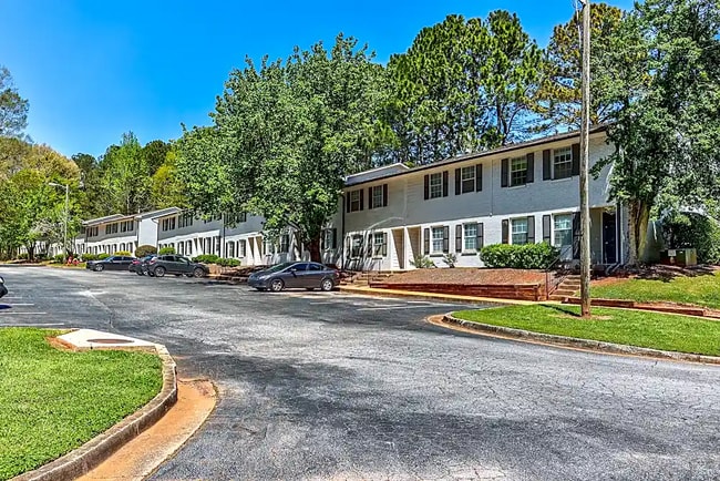 Building Photo - 3507 Creekview Pl