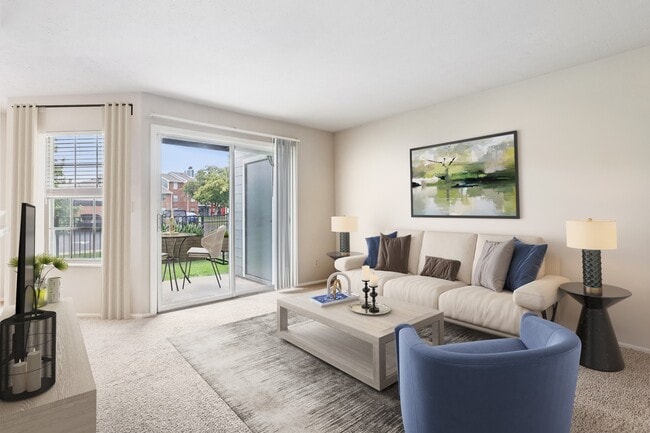 Photo - Hunters Chase