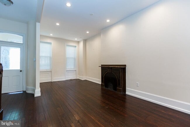 Photo - 1320 E Columbia Ave