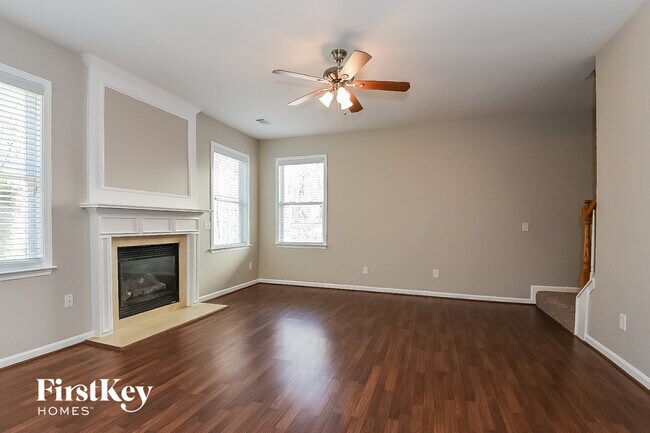 Photo - 966 Mill Creek Ave