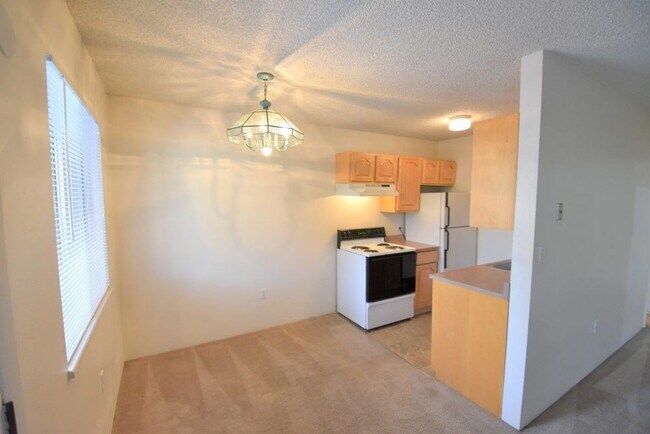3009 Madison Ave Unidad K218
