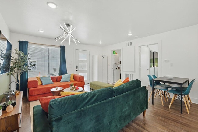 Photo - 4416 San Jacinto St Unit ID1241882P