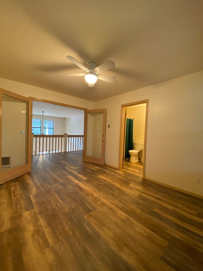 Photo - 2 bedroom | 2 Bath Condo in Hood River