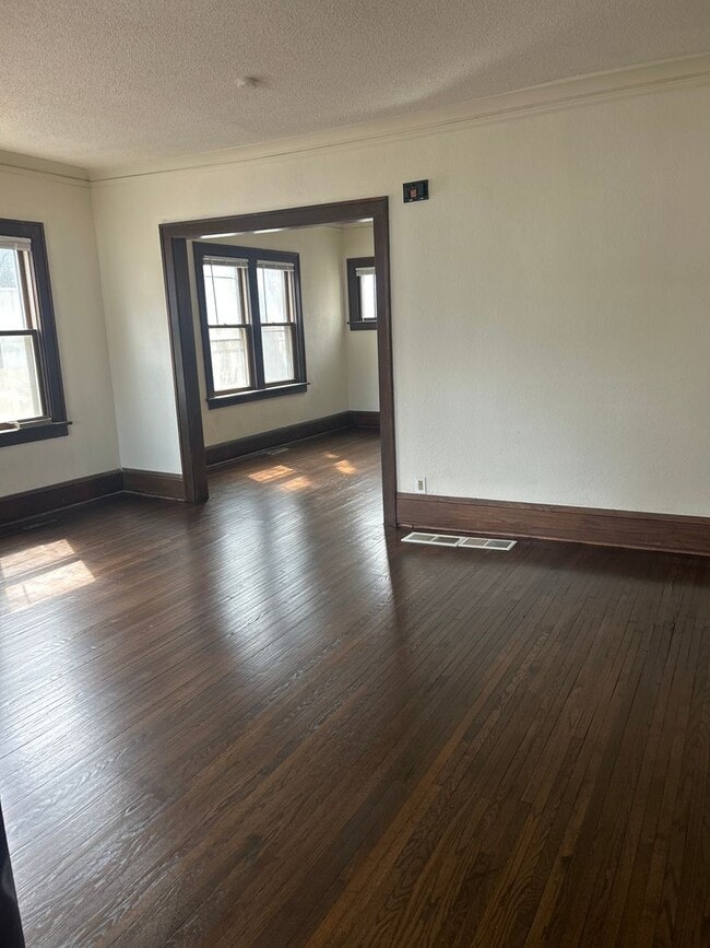 Photo - Gorgeous single family home! 4 Bed 2 Bath House Available 10/01/24