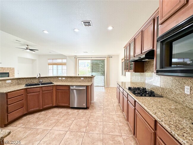 9961 Artistic Walk Ave