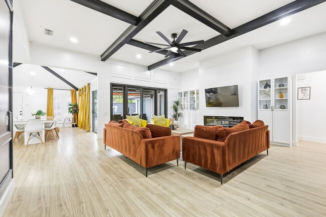 Building Photo - 3705 Trilogy Dr