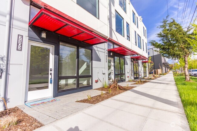 Photo - 7100 Beacon Ave S