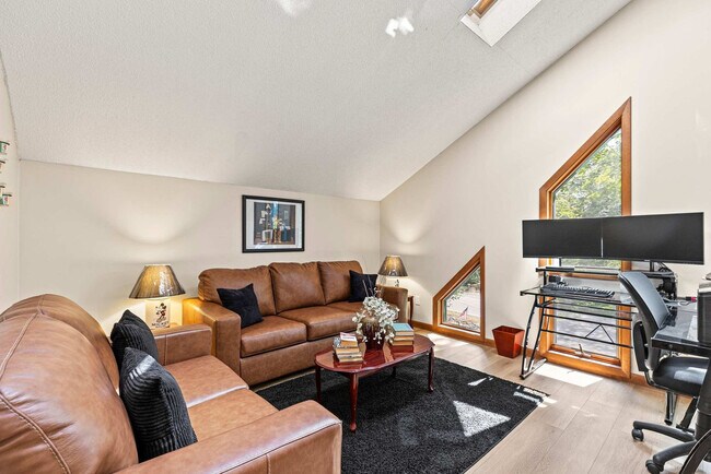 Photo - 2174 Lakeview Dr E Unidad ID1302382P