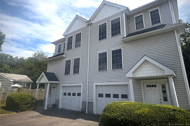 Photo - 939 Tunxis Hill Rd Apartment