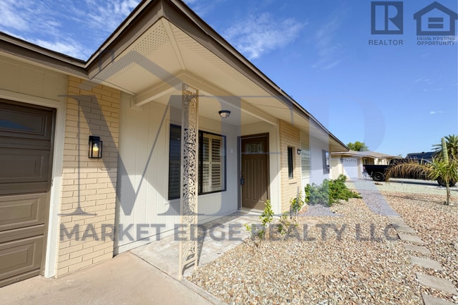 Photo - 3Bed/3Bath Home in 55+ Age Restricted Community in Sun City West! Move-In Ready on 06/04/2026! --...