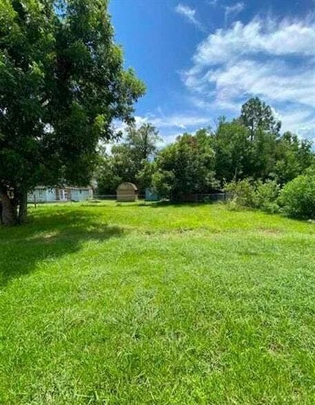 Photo - 6234 Willis St