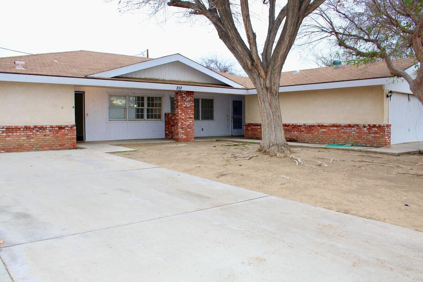 Photo - 210 Douglas St Unit A