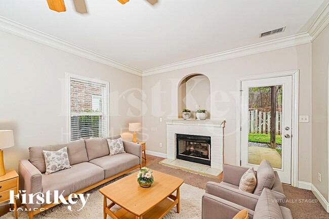 Photo - 230 Vineyard Ln