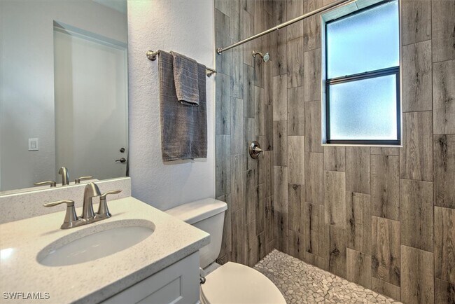 Photo - 3527 SW 4th Ln