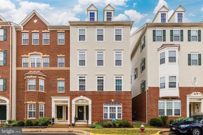Photo - 25390 Patriot Terrace Townhome